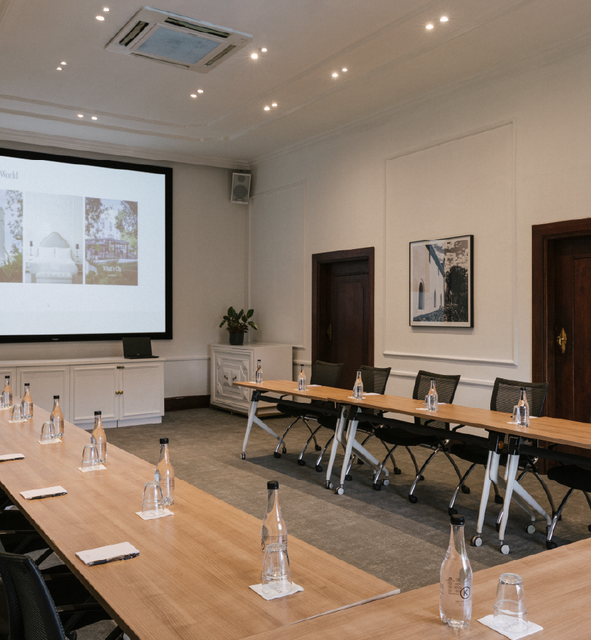 Alphen_Conferences. Room 1